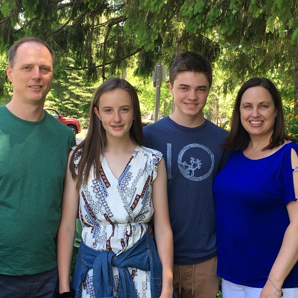 Meet your Posher, Aimee - Picture 1 of 1